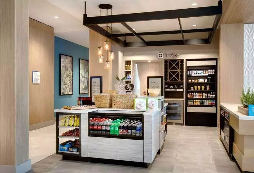 ホテル Hilton Garden Inn Panama City Airport