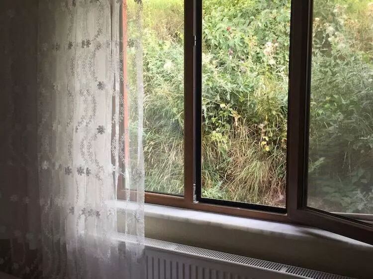 Majatalo Taurus Guest House