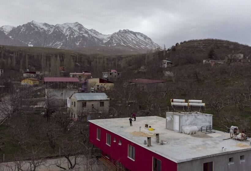 Пансион Taurus Guest House