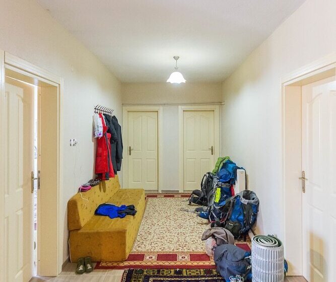 Пансион Taurus Guest House