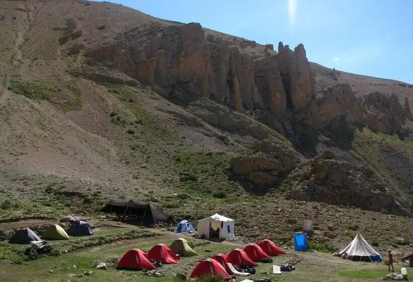 Majatalo Taurus Guest House