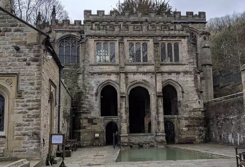 Emlyn S Coppice   Luxury Woodland Glamping