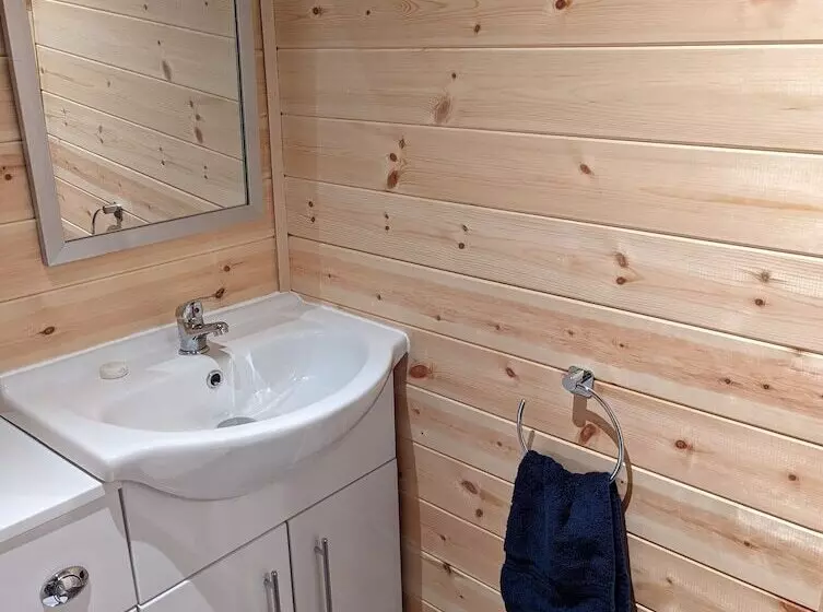 Emlyn S Coppice   Luxury Woodland Glamping