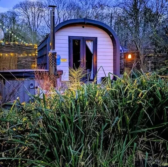Emlyn S Coppice   Luxury Woodland Glamping