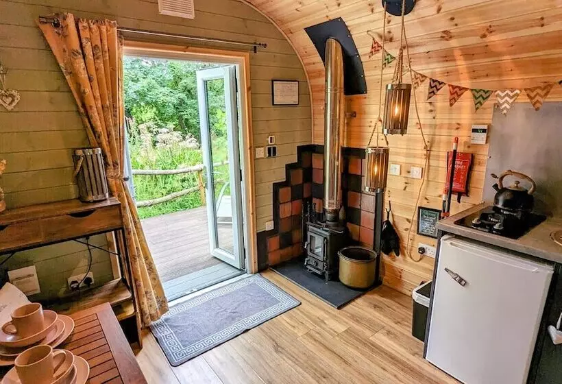 Emlyn S Coppice   Luxury Woodland Glamping