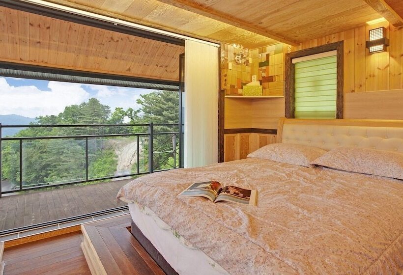 Gapyeong Beethoven House Pension