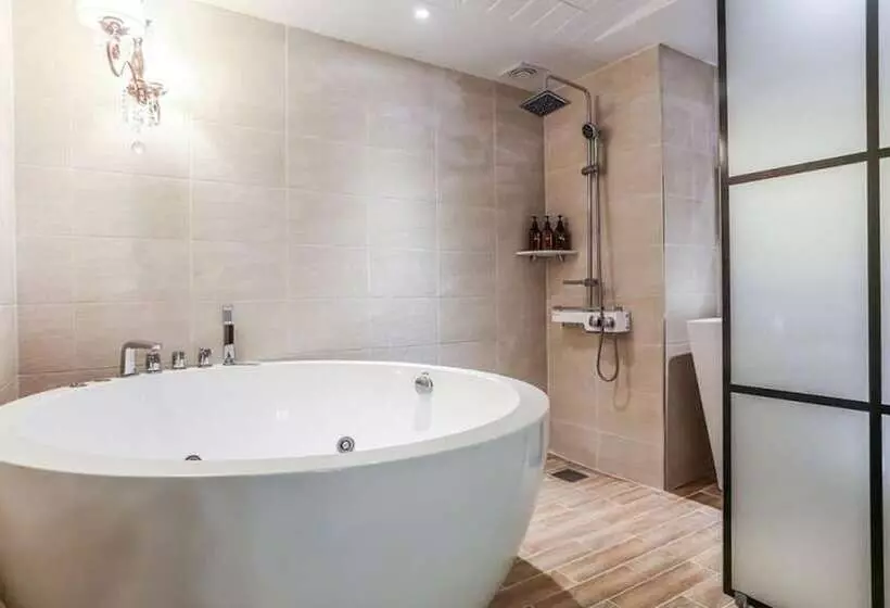 ホテル Donghae Picaso