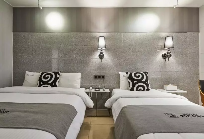 ホテル Donghae Picaso