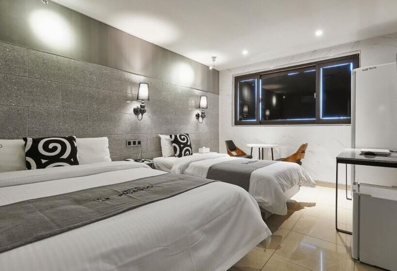 Hotel Donghae Picaso