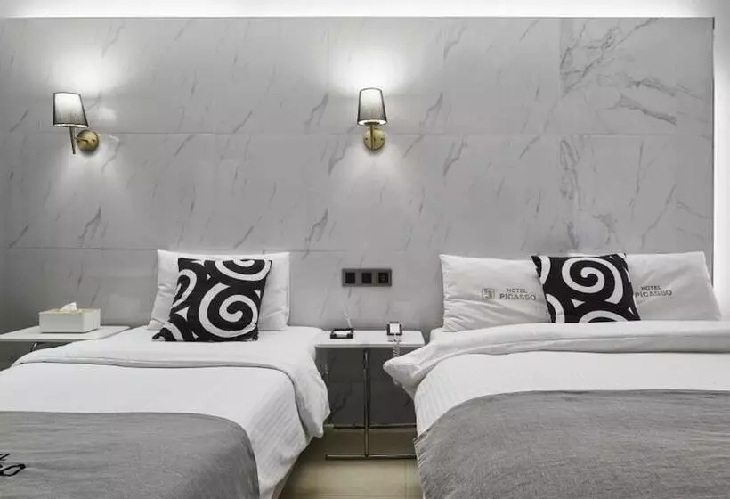 ホテル Donghae Picaso