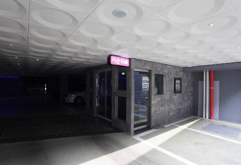 Hotel Sengnam Moran Louis