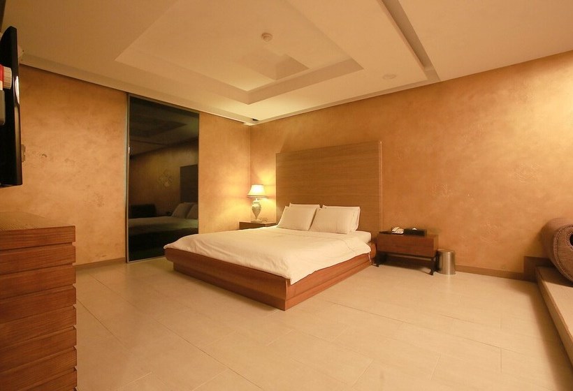 Отель Nowon Luxe