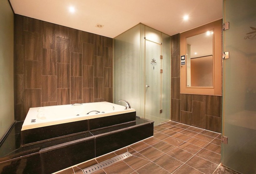 Отель Nowon Luxe