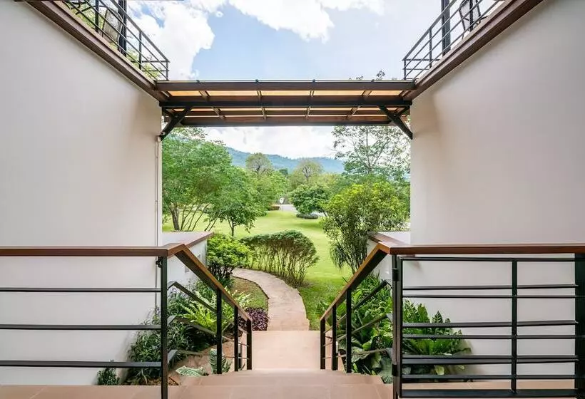 ホテル The Pig House Khao Yai