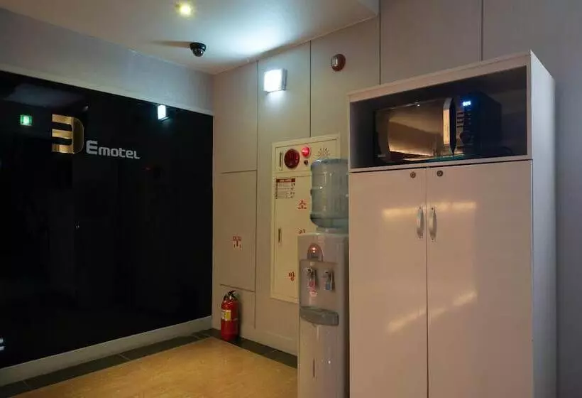 مُتل Gwangju Hanam Hotel E