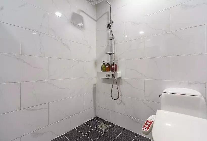 مُتل Gwangju Hanam Hotel E