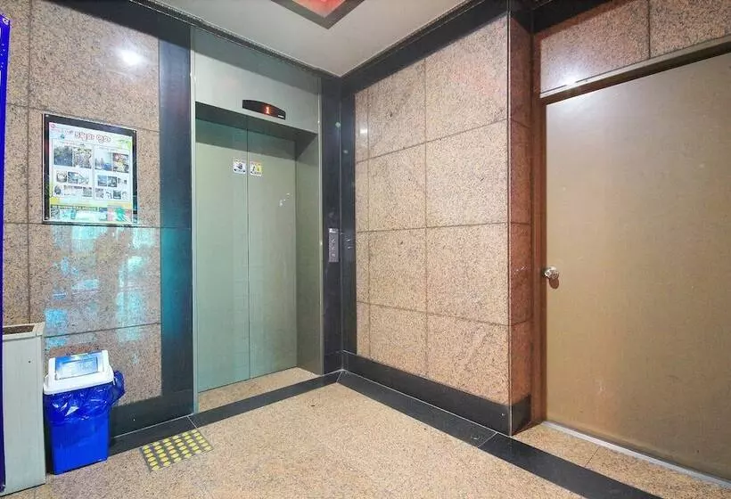 مُتل Gwangju Hanam Luxury