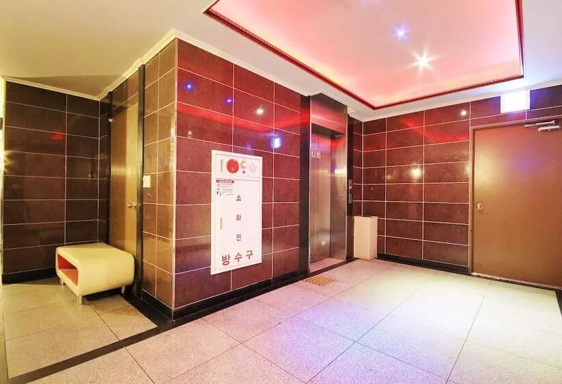 مُتل Gwangju Hanam Luxury