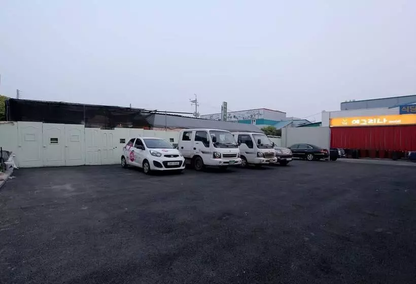 モーテル Nonsan Yegrina