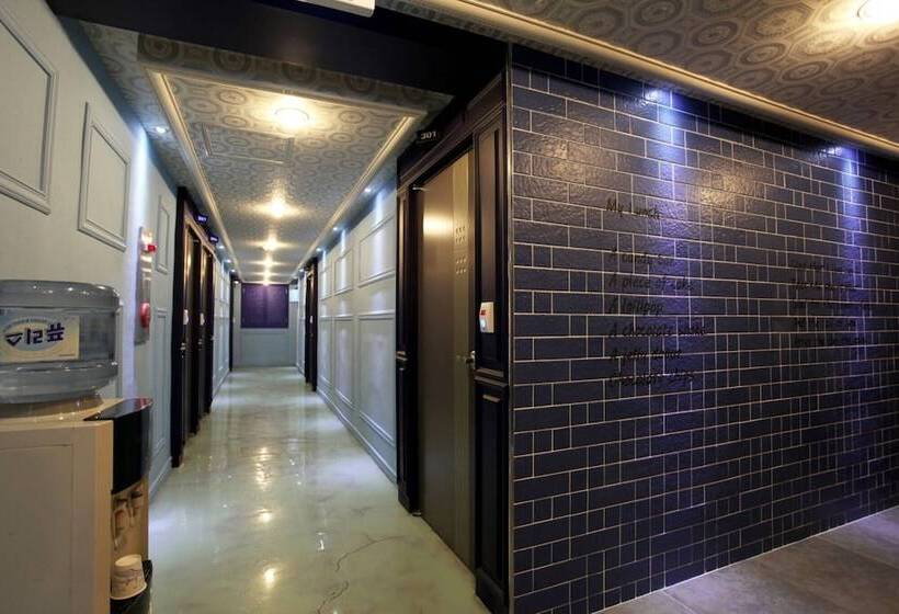 فندق على الطريق Nonsan Yegrina