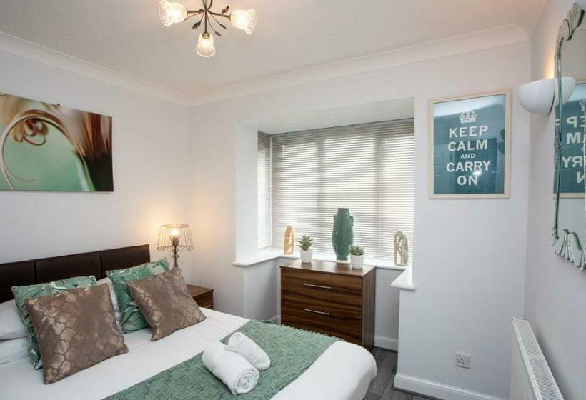 Pension Bicester Serviced Accommodation  Oxfordshire