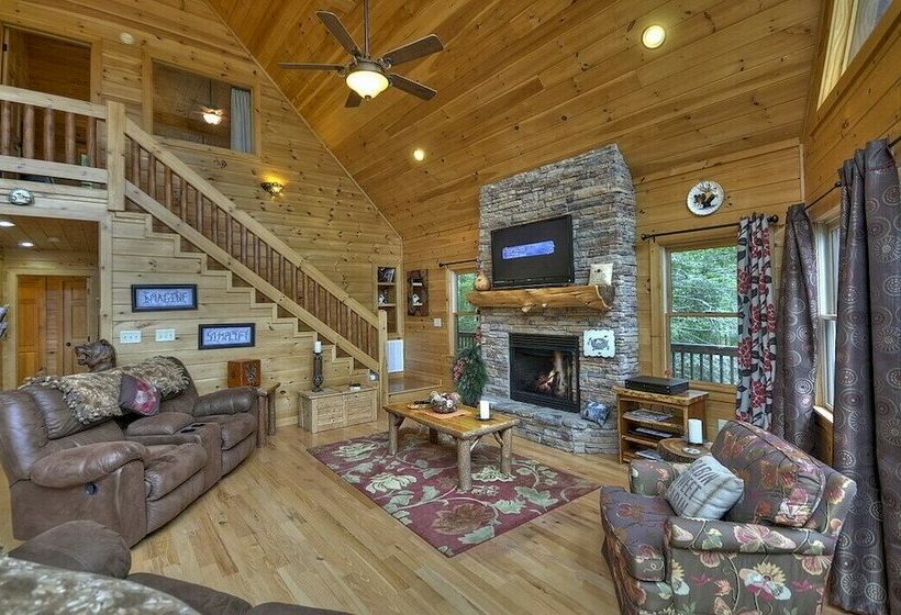 Treasure In The Trees Mtn Views Near Blue Ridge