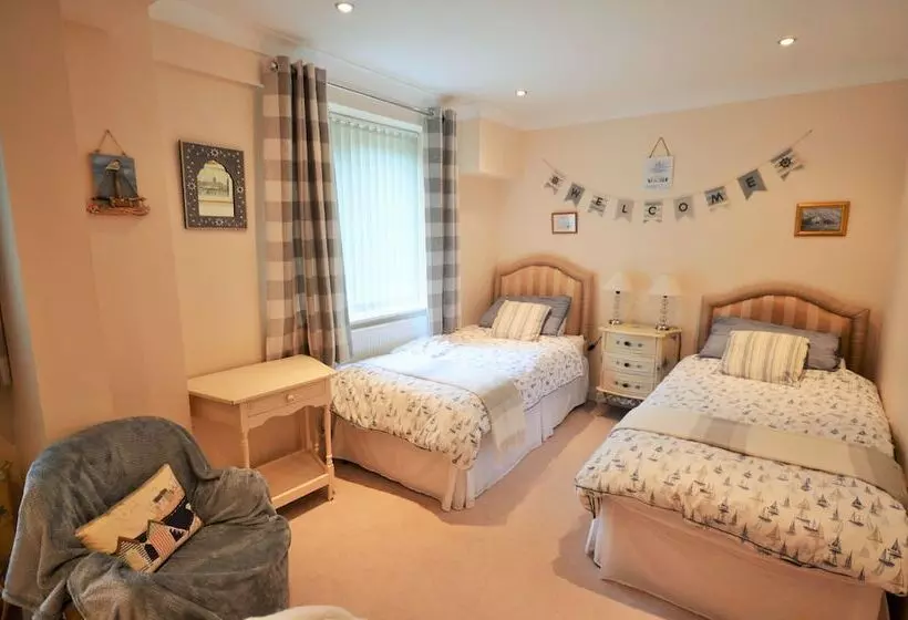 52 Napoleons Landing