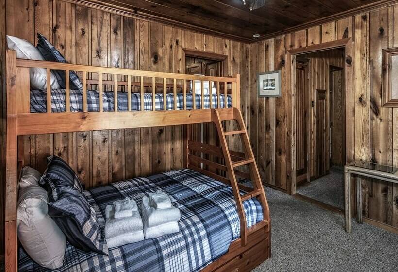 413apvillage23avncb  Alpine Cabin