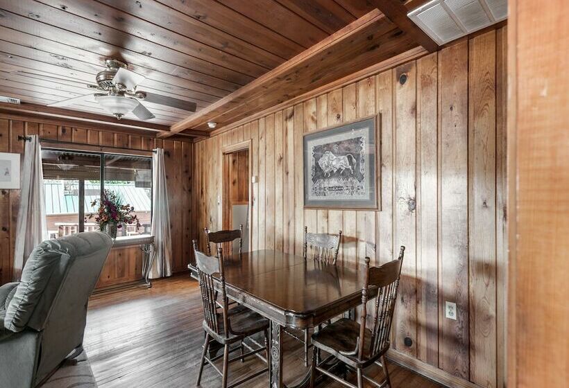 413apvillage23avncb  Alpine Cabin