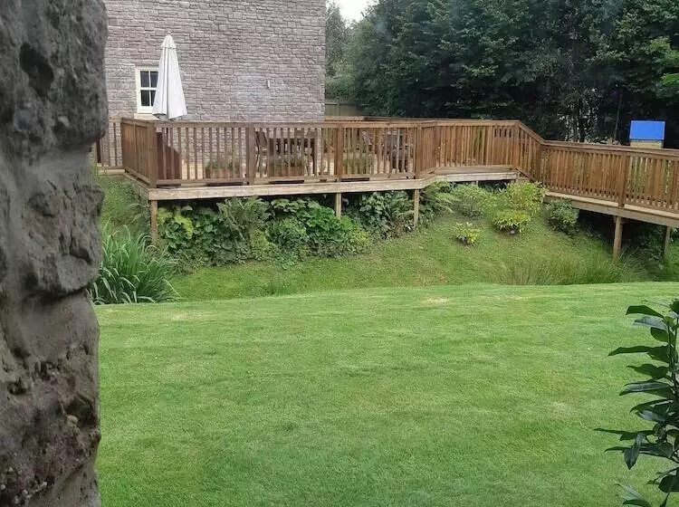 Beautiful 1 Bed Cottage In Trellech