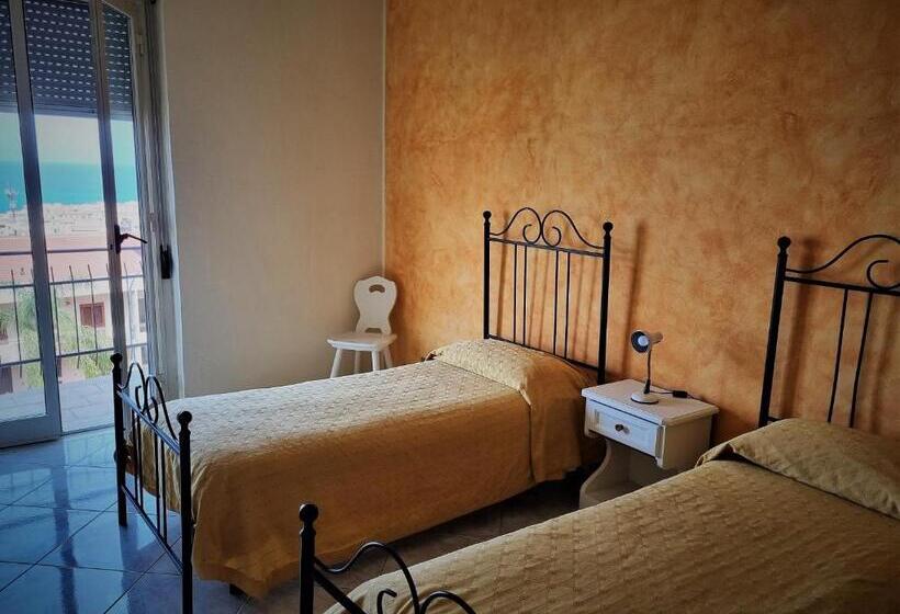 تختخواب و صبحانه Delle Rose