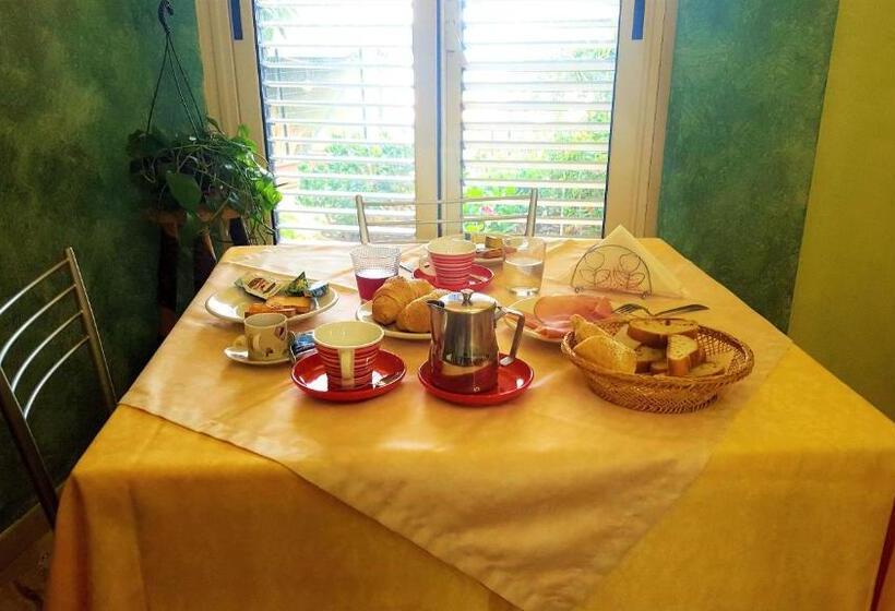 تختخواب و صبحانه Delle Rose