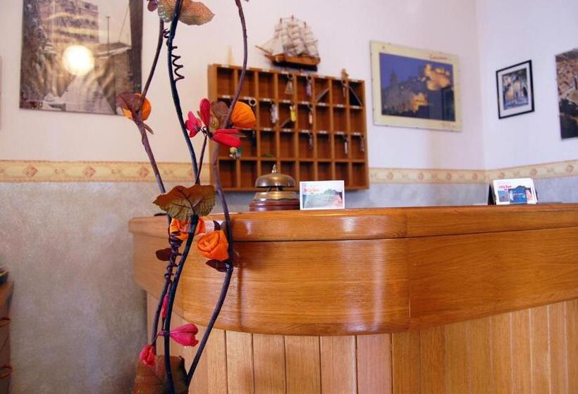 تختخواب و صبحانه Delle Rose