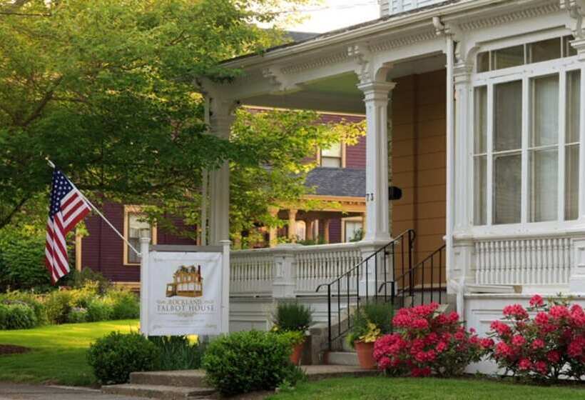 مبيت وإفطار Rockland Talbot House