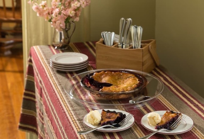 مبيت وإفطار Rockland Talbot House