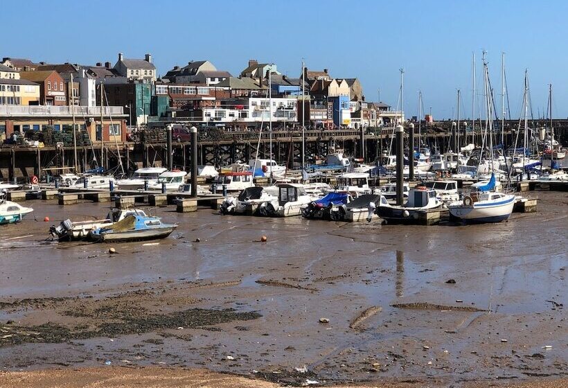 Bed and Breakfast Salt On The Harbour