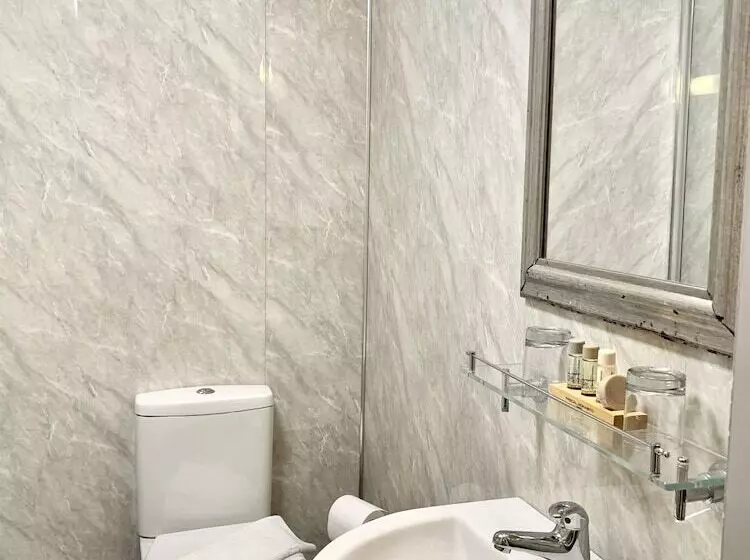 تختخواب و صبحانه Salt On The Harbour