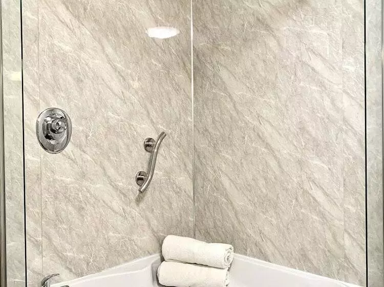 تختخواب و صبحانه Salt On The Harbour