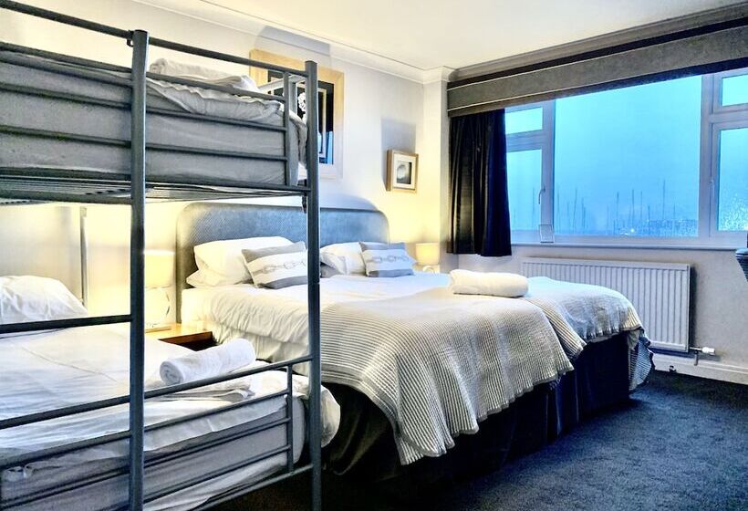 Bed and Breakfast Salt On The Harbour