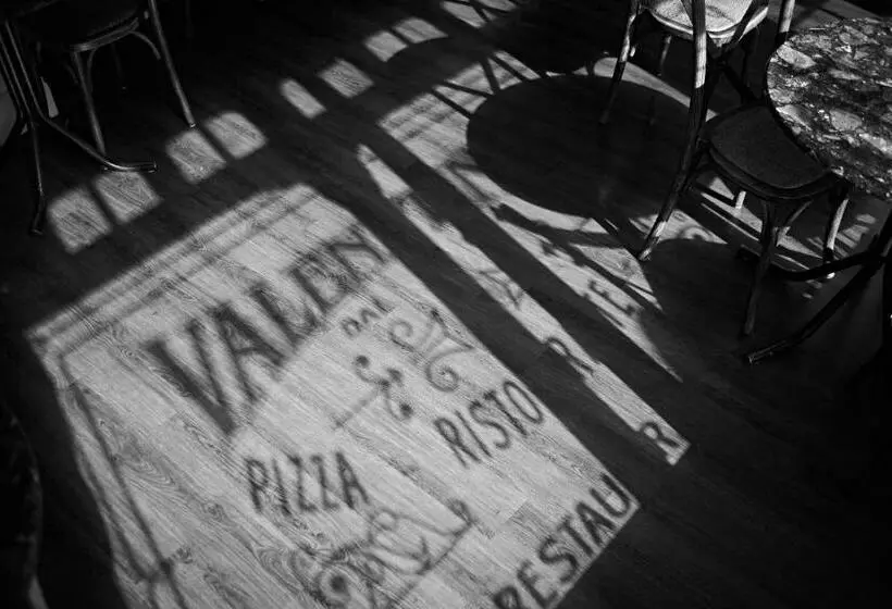 Aamiaismajoitus (B&B) Valentino S Restaurant With Rooms