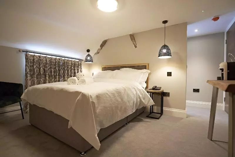 Aamiaismajoitus (B&B) Valentino S Restaurant With Rooms