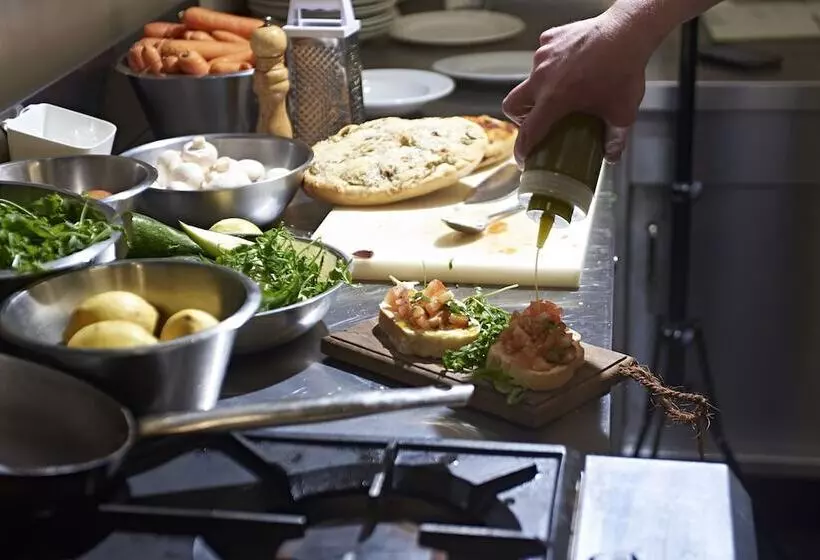 Aamiaismajoitus (B&B) Valentino S Restaurant With Rooms