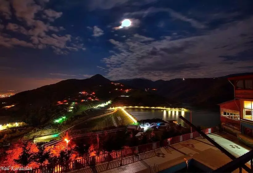 ホテル Eraslan Tatil Koyu