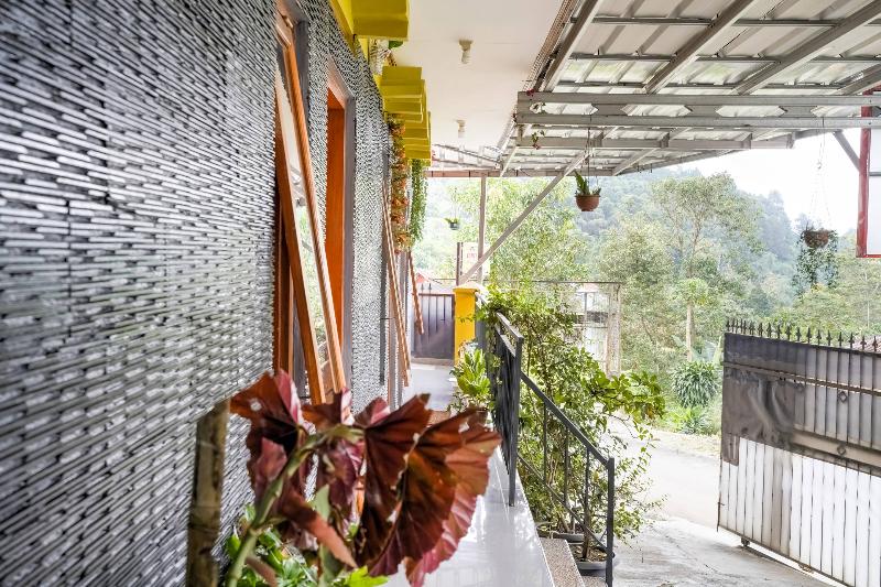 בית מלון כפרי Oyo 3509 Pondok Yanti