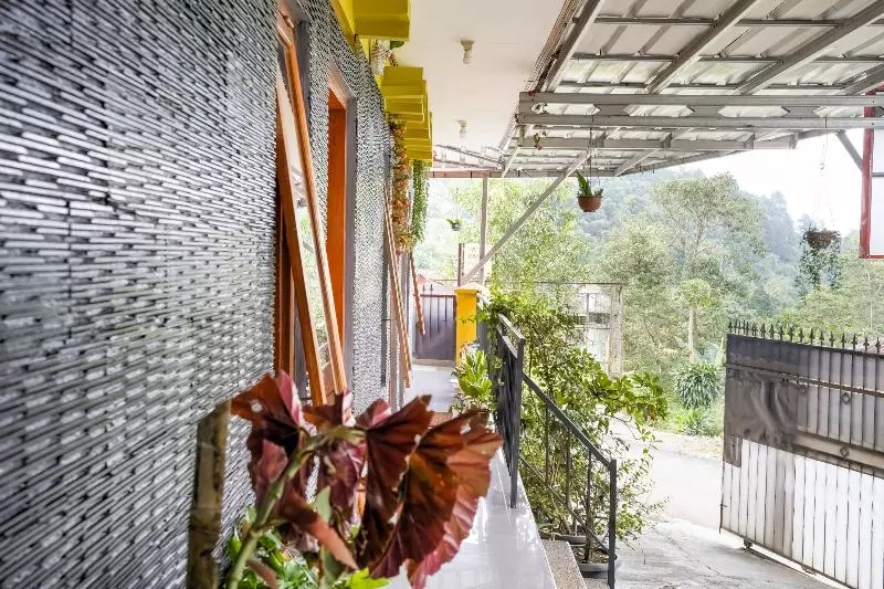 Hotelli Oyo 3509 Pondok Yanti