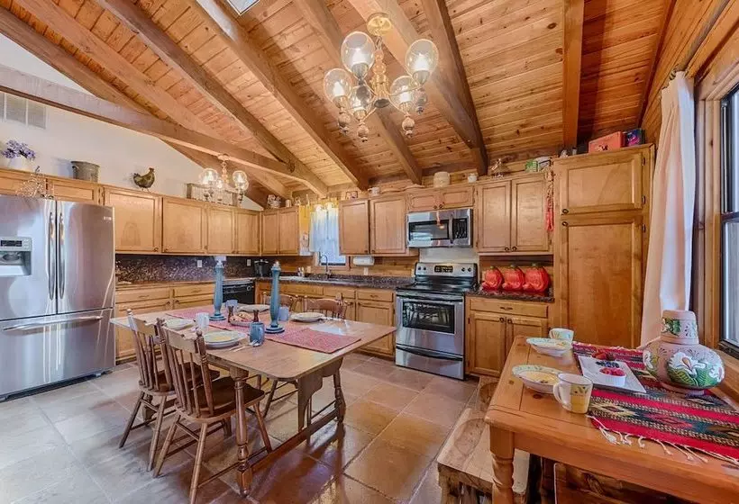 Lincoln Log Cabin