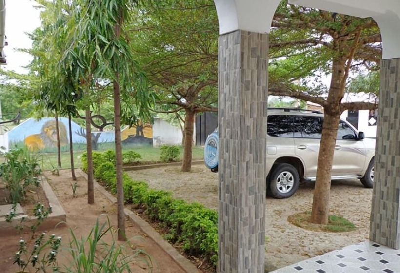 Morio Motel And Campsite