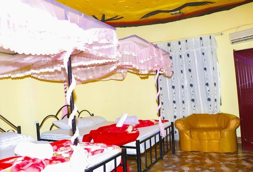 Morio Motel And Campsite