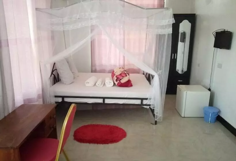 Morio Motel And Campsite