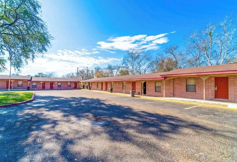 Motelli Oyo Hotel Beeville -us 181